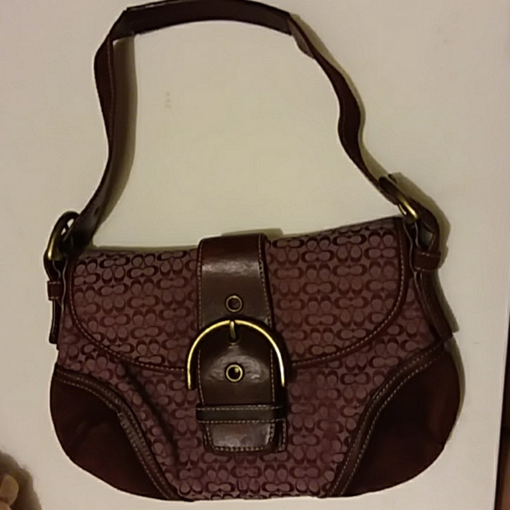 Coach 6818 purse